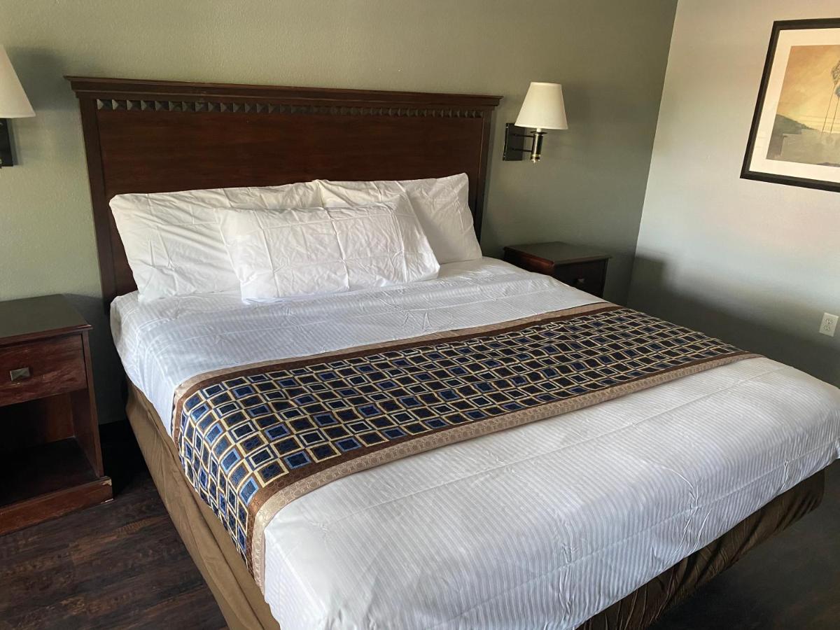Americas Best Value Inn - Γκέινσβιλ Εξωτερικό φωτογραφία