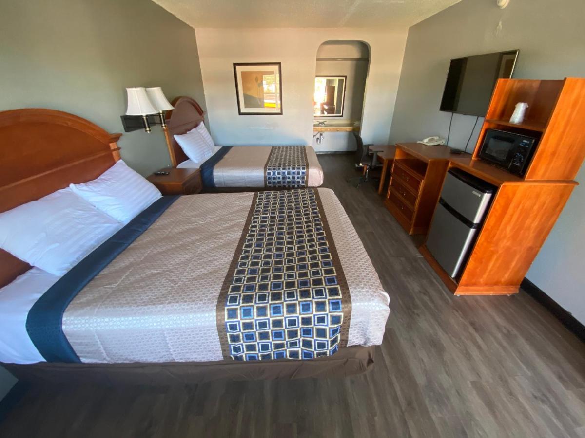 Americas Best Value Inn - Γκέινσβιλ Εξωτερικό φωτογραφία