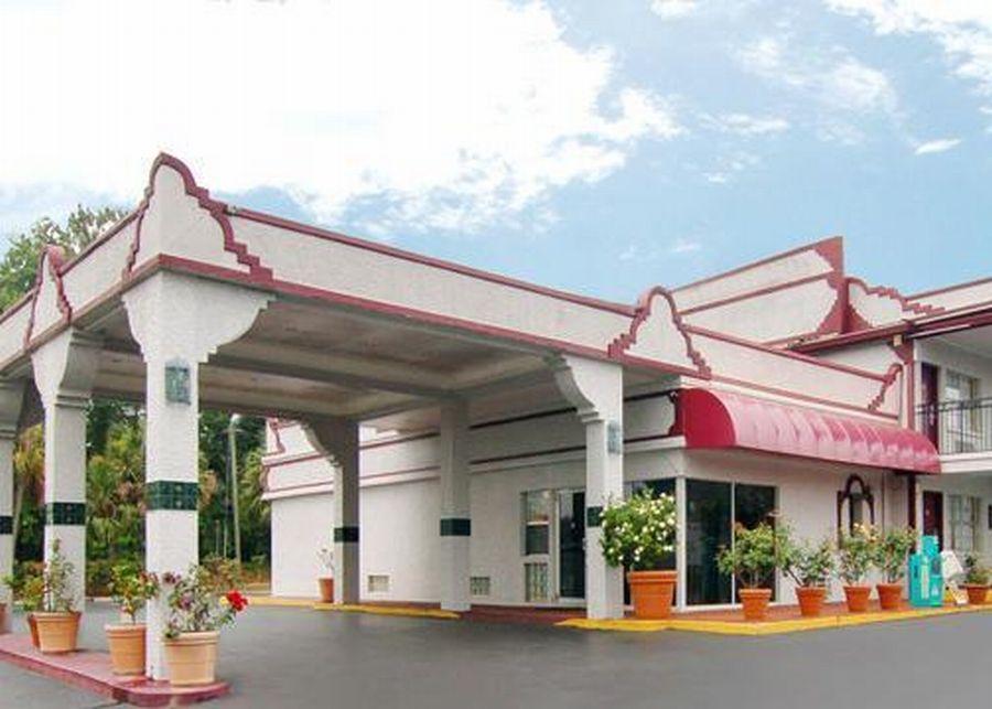 Americas Best Value Inn - Γκέινσβιλ Εξωτερικό φωτογραφία